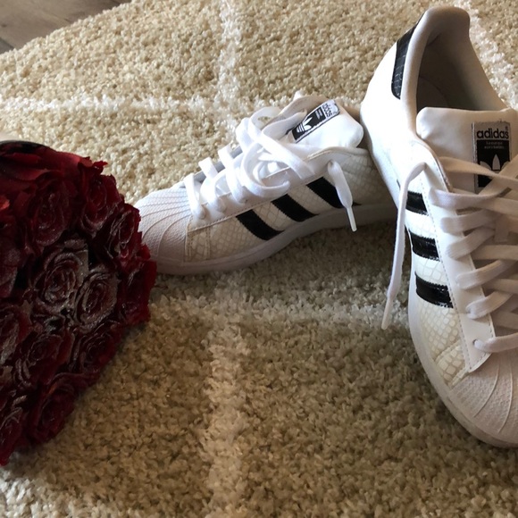 Men adidas sneakers - Picture 1 of 7